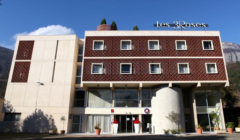 Hotel Les Trois Roses, Meylan Grenoble The Originals Boutique Exterior photo